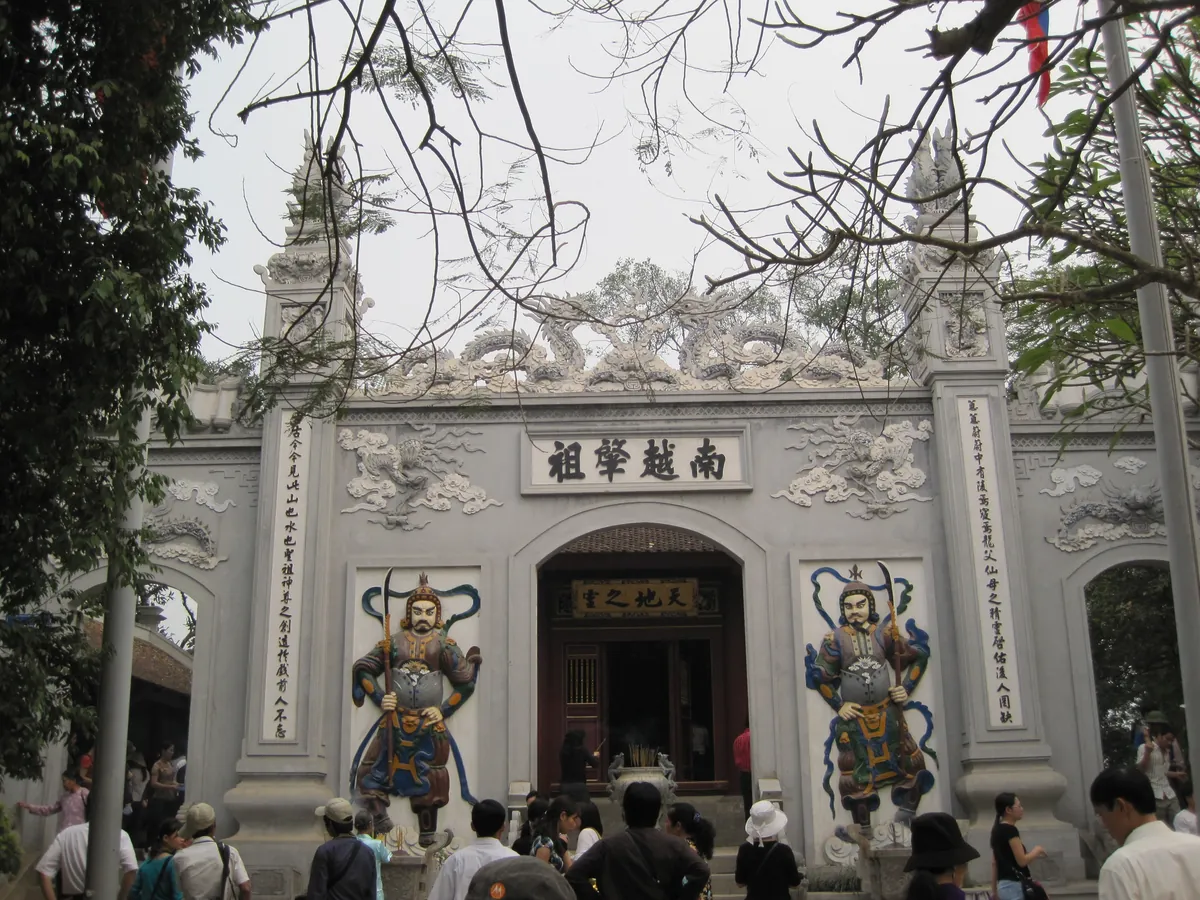 Đền Thượng trong quần thể di tích Đền Hùng tại Phú Thọ